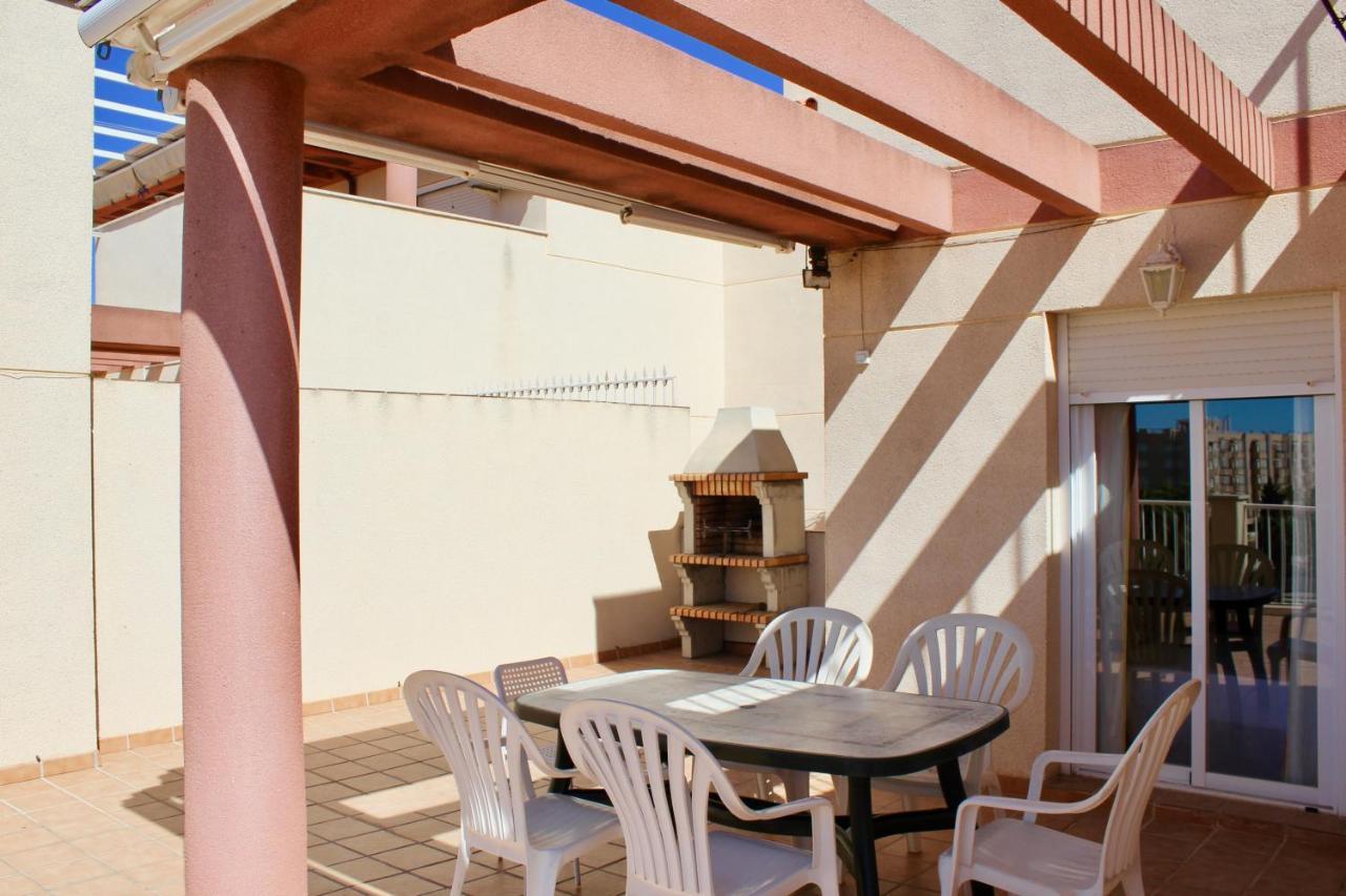 Espectacular Atico Con Parking Y Terraza Con Bbq Apartment Salobrena Exterior photo