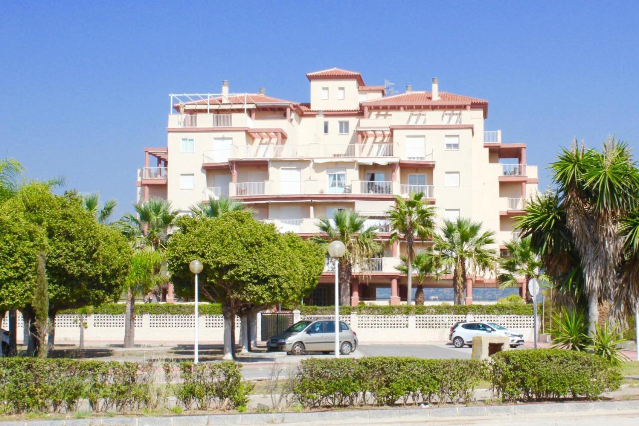 Espectacular Atico Con Parking Y Terraza Con Bbq Apartment Salobrena Exterior photo