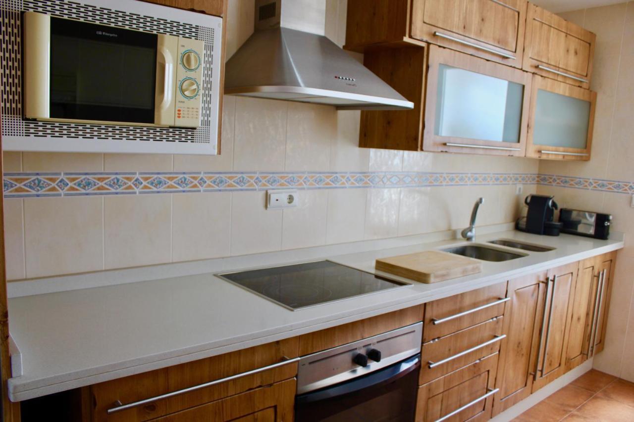 Espectacular Atico Con Parking Y Terraza Con Bbq Apartment Salobrena Exterior photo