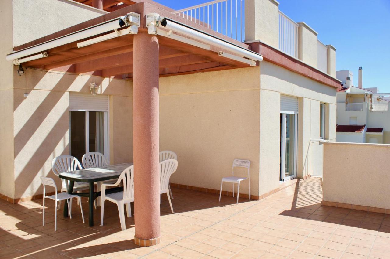 Espectacular Atico Con Parking Y Terraza Con Bbq Apartment Salobrena Exterior photo